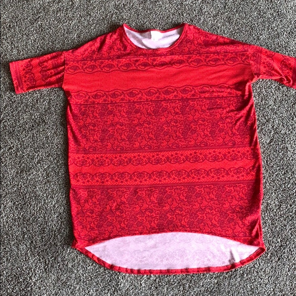 Red/maroon LulaRoe long shirt